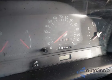 1995 Volvo 850 Glt из США, поврежденный, VIN YV1LS5537S1252875